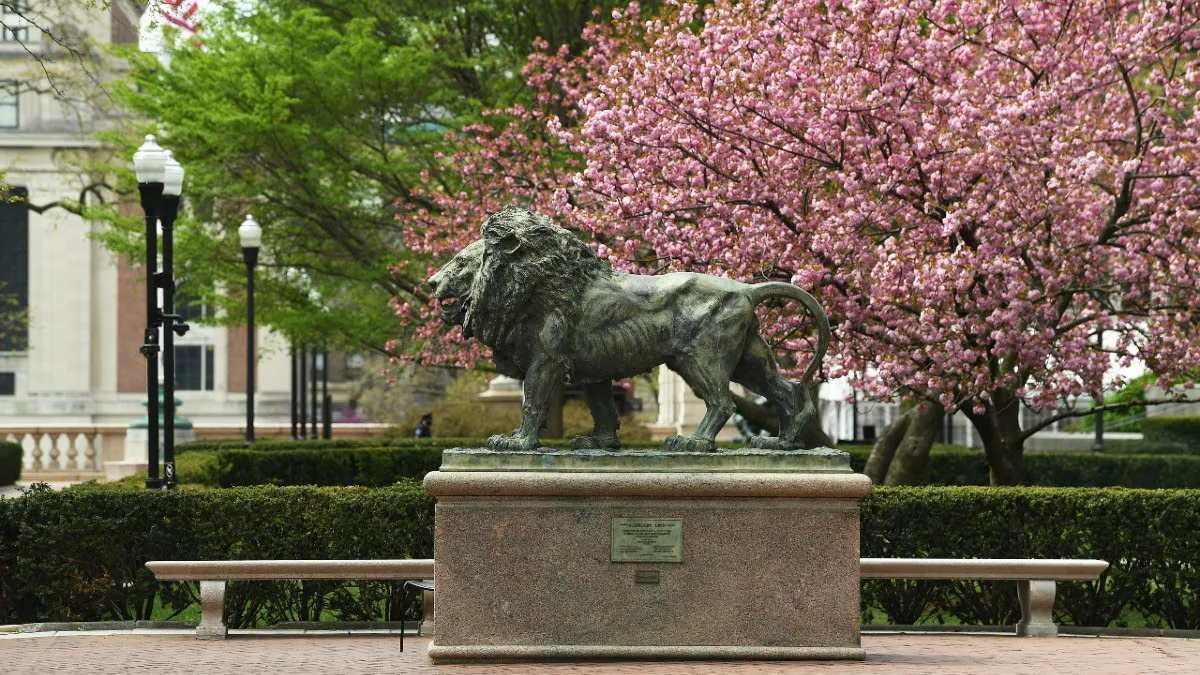 Columbia Scholars Lion Statue 